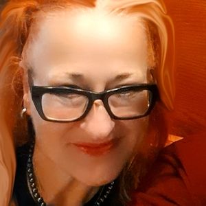 Meet your Posher, Lynn